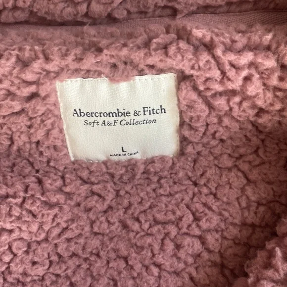 Maroon fleece Abercrombie womens quarter zip size large gently used - Picture 3 of 4